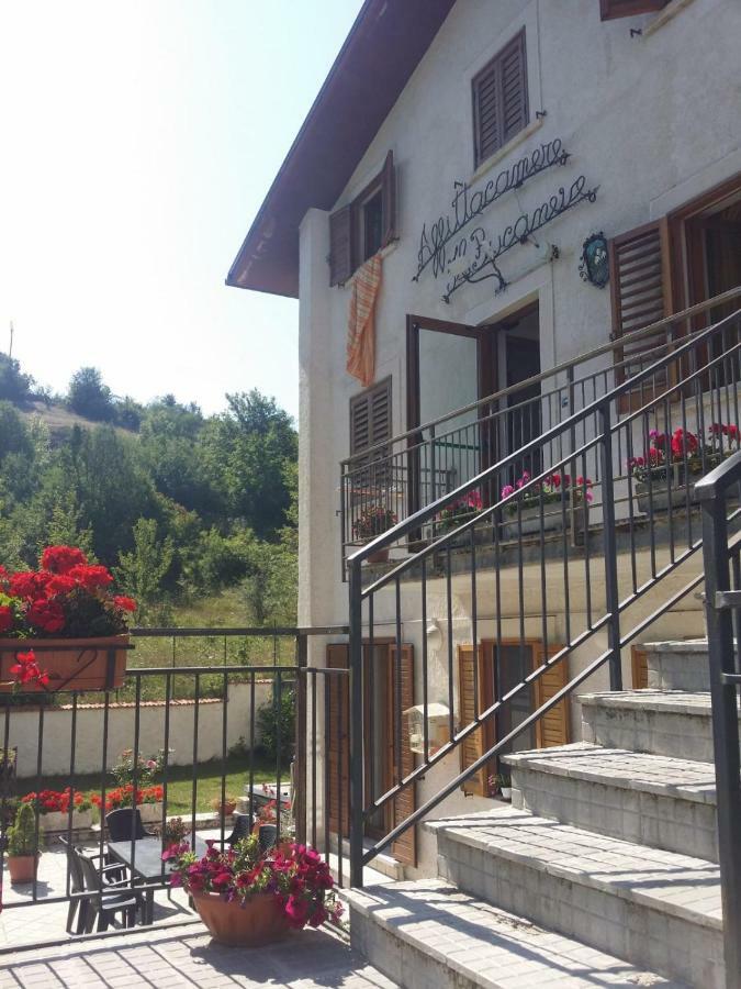 Il Bucaneve Hotell Barrea Exteriör bild